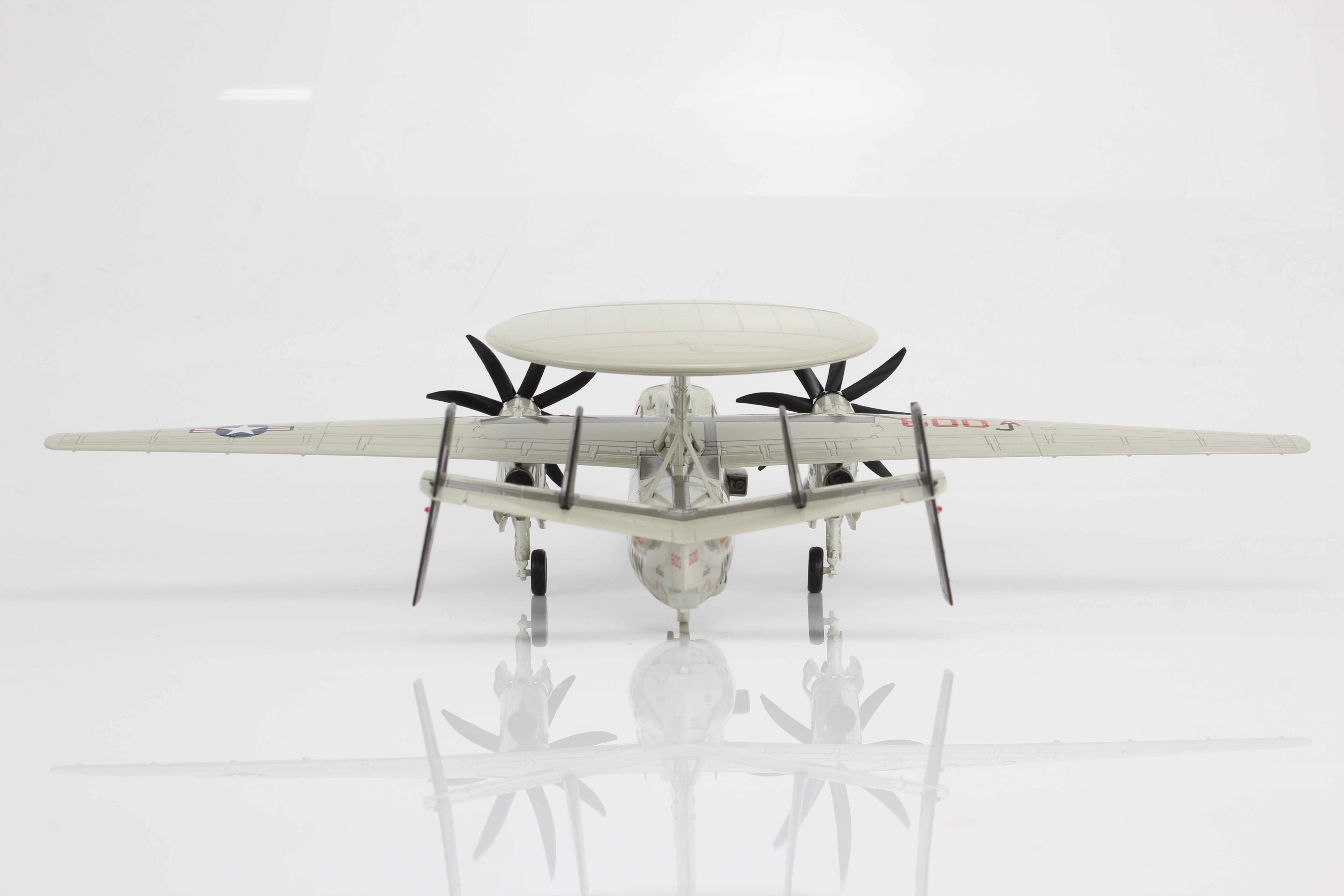 E-2C Hawkeye 165300, VAW-124 